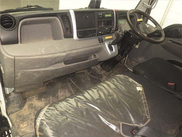 Mitsubishi CANTER 2020 7570867-4