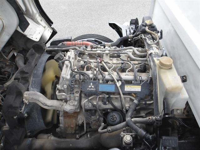 Mitsubishi CANTER 2011 7570908-17