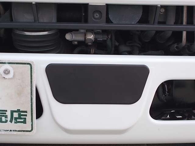 Mitsubishi CANTER 2019 7570940-16