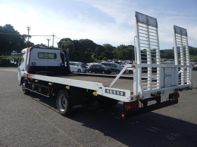 Mitsubishi CANTER 2015 7570958-1
