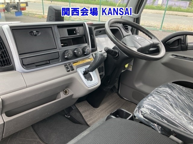 Mitsubishi CANTER 2020 7571089-5