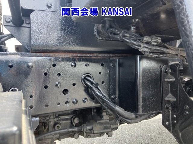 Mitsubishi CANTER 2007 7571101-10