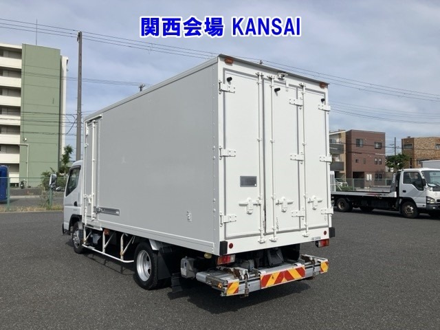Mitsubishi CANTER 2016 7571104-1