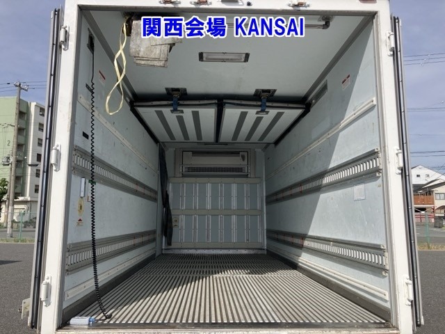 Mitsubishi CANTER 2016 7571104-18