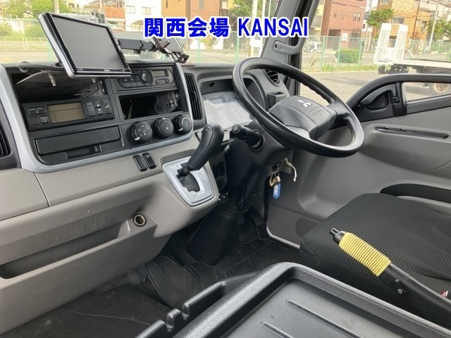 Mitsubishi CANTER 2016 7571104-5