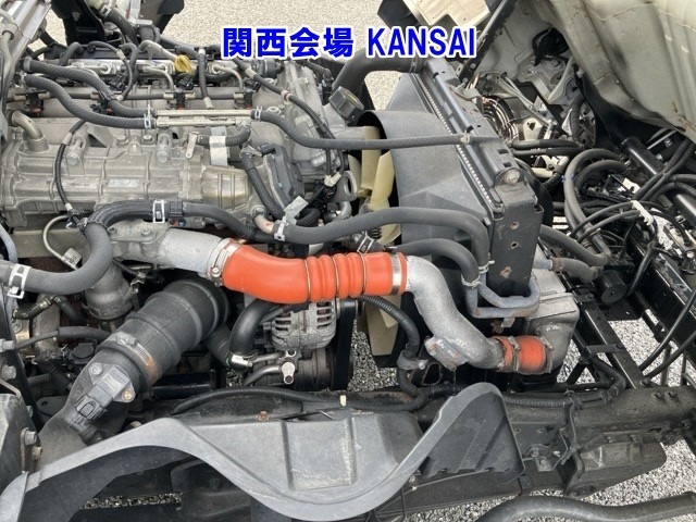 Mitsubishi CANTER 2016 7571104-8