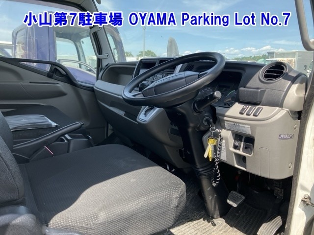 Mitsubishi CANTER 2017 7571115-4