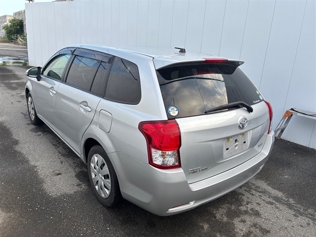 Toyota COROLLA FIELDER 2013 7594716-1