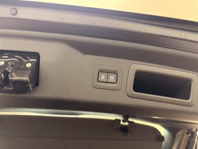 Mazda CX-60 2023 7576168-20