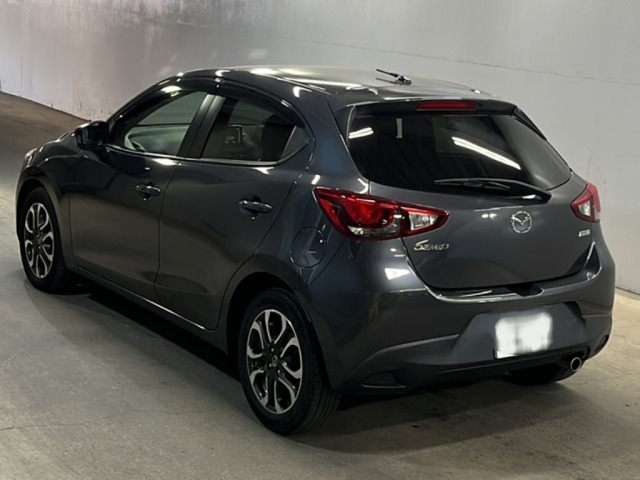 Mazda DEMIO 2015 7593889-1