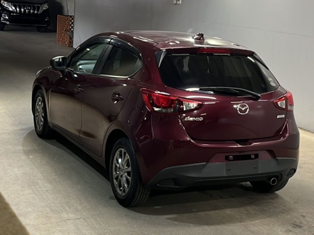 Mazda DEMIO 2016 7593890-1
