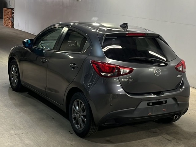 Mazda DEMIO 2018 7593892-1