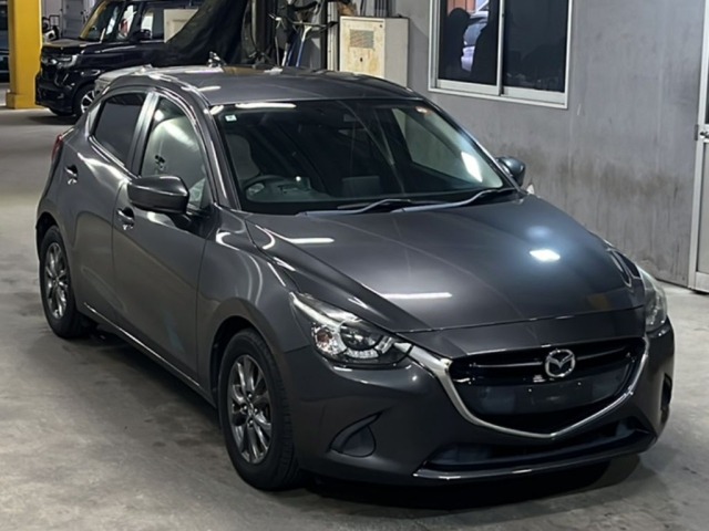 Mazda DEMIO 2018 7593892-4