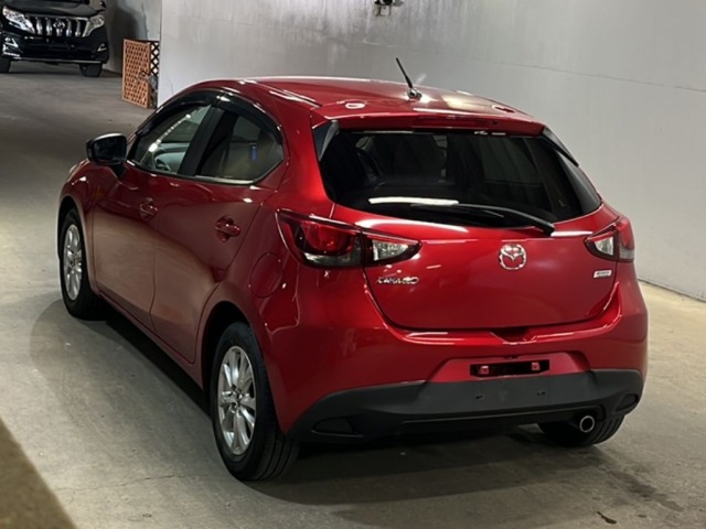 Mazda DEMIO 2015 7593894-1