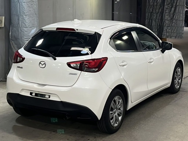 Mazda DEMIO 2017 7593900-5