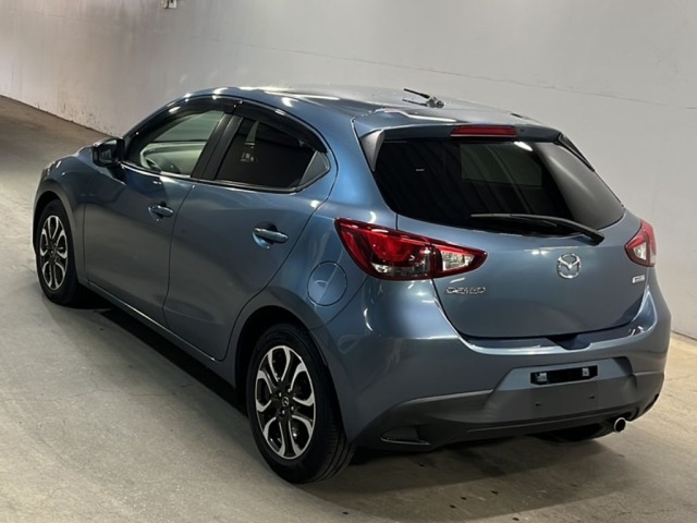 Mazda DEMIO 2015 7593901-1