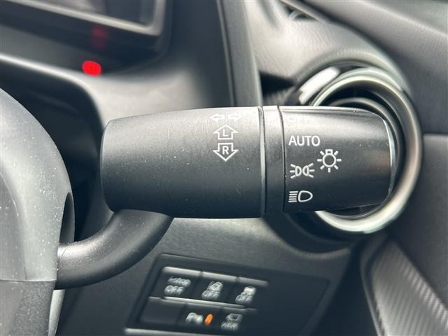 Mazda DEMIO 2018 7594217-13