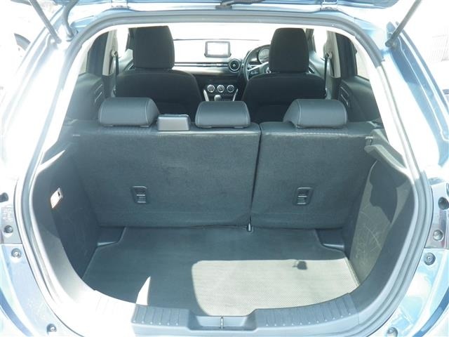 Mazda DEMIO 2017 7594284-1