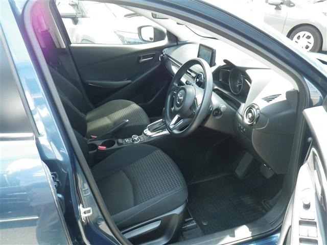 Mazda DEMIO 2017 7594284-8