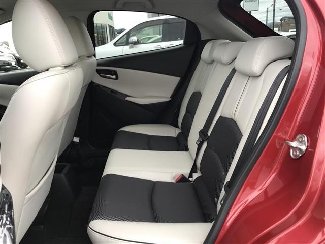 Mazda DEMIO 2017 7594324-6