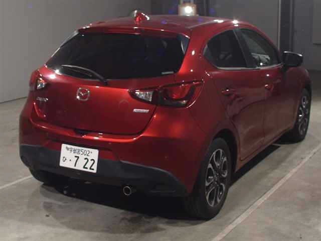 Mazda DEMIO 2018 7594345-1