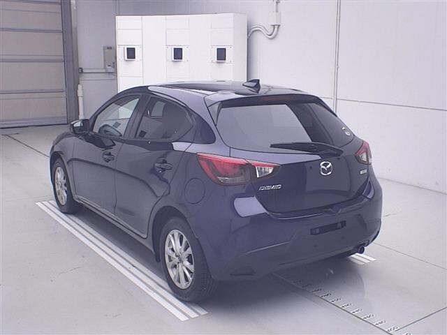 Mazda DEMIO 2016 7594354-1