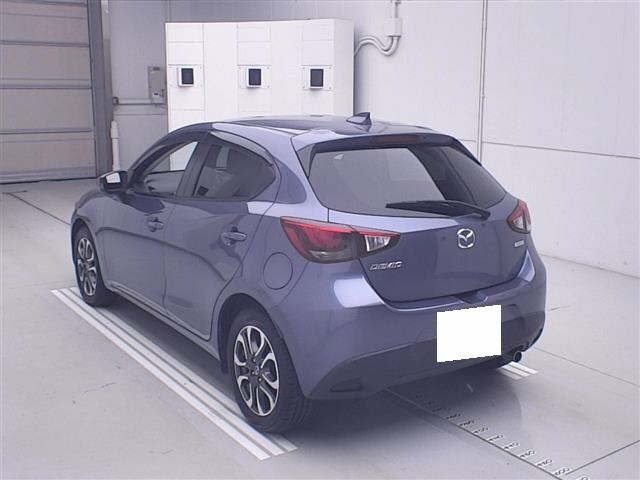 Mazda DEMIO 2016 7594358-1