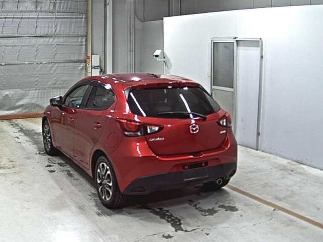 Mazda DEMIO 2015 7594359-1