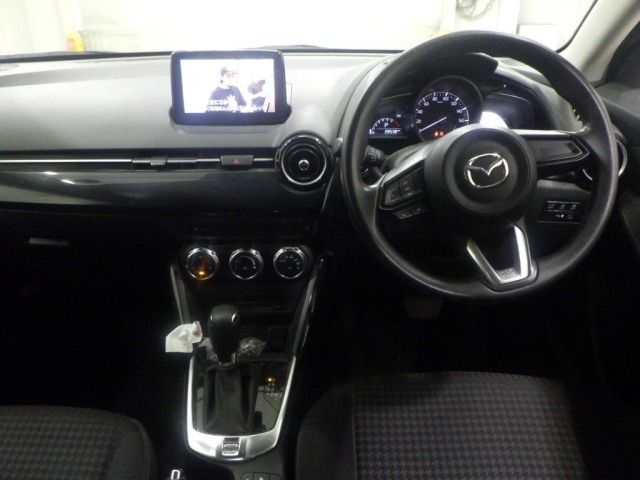 Mazda DEMIO 2018 7594360-3