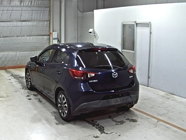 Mazda DEMIO 2015 7594368-1