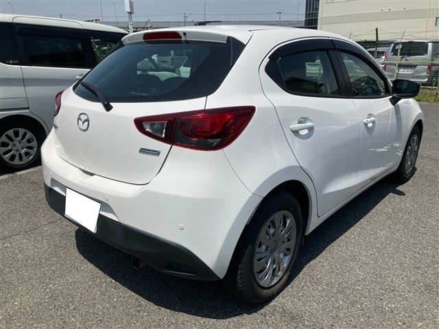 Mazda DEMIO 2019 7594370-9