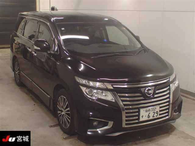 Nissan ELGRAND 2020 7594484-0