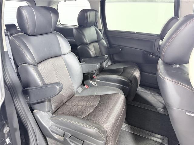 Nissan ELGRAND 2014 7594493-14