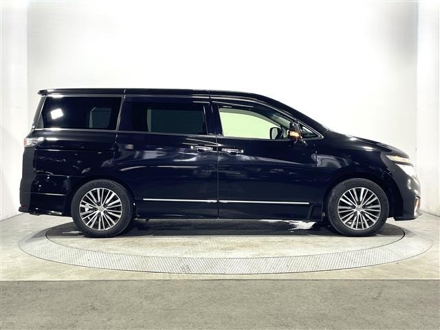Nissan ELGRAND 2014 7594493-16