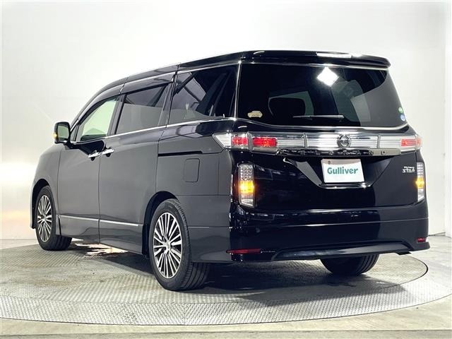 Nissan ELGRAND 2014 7594493-17