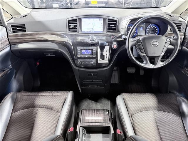 Nissan ELGRAND 2014 7594493-18