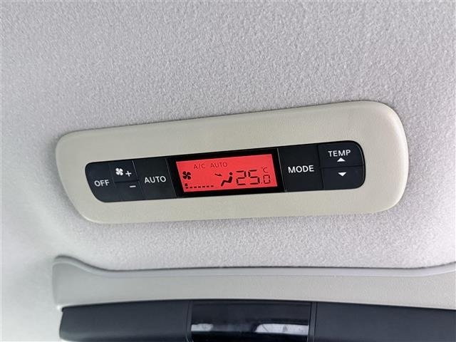 Nissan ELGRAND 2014 7594493-22