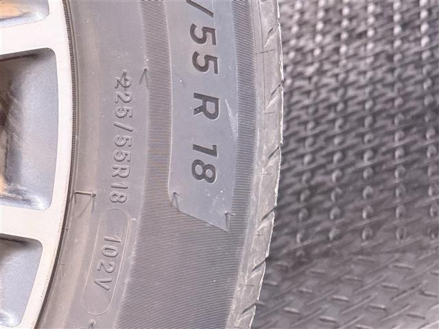 Nissan ELGRAND 2014 7594493-6