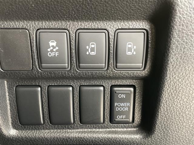 Nissan ELGRAND 2017 7594495-21