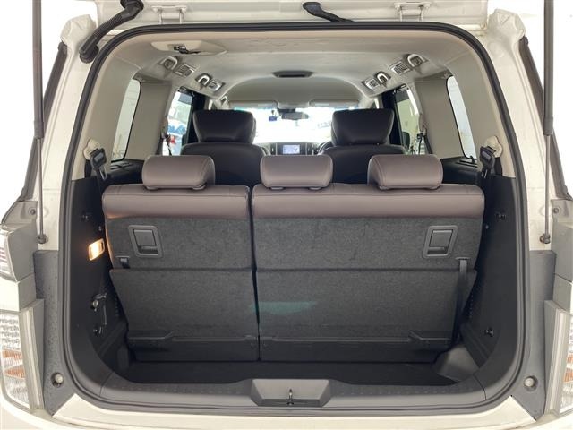 Nissan ELGRAND 2021 7594498-22