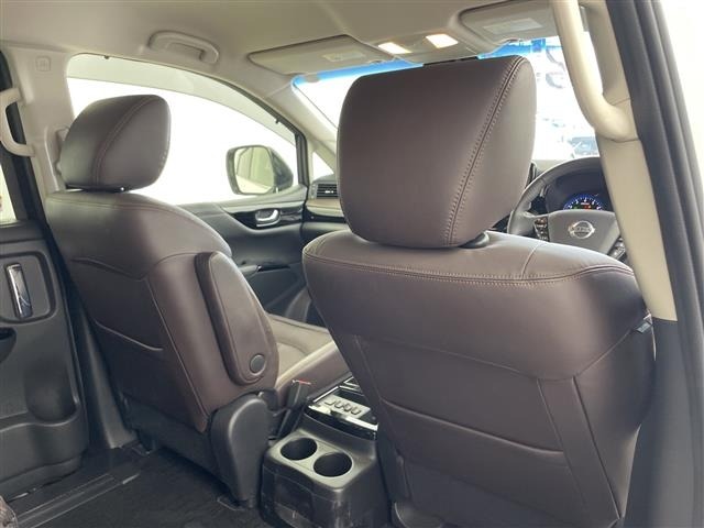 Nissan ELGRAND 2021 7594498-5