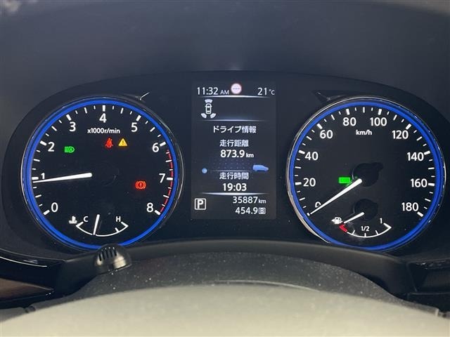 Nissan ELGRAND 2021 7594498-6
