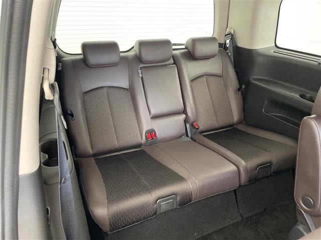 Nissan ELGRAND 2021 7594498-8