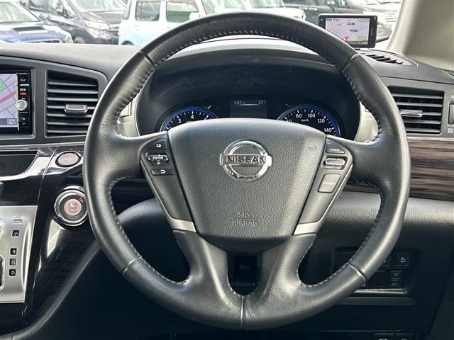 Nissan ELGRAND 2016 7594501-12