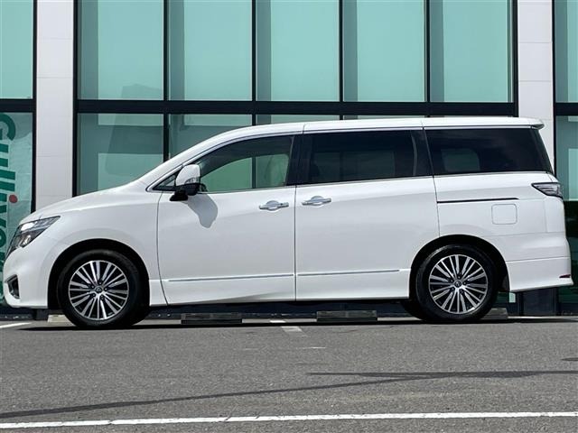 Nissan ELGRAND 2024 7594502-11