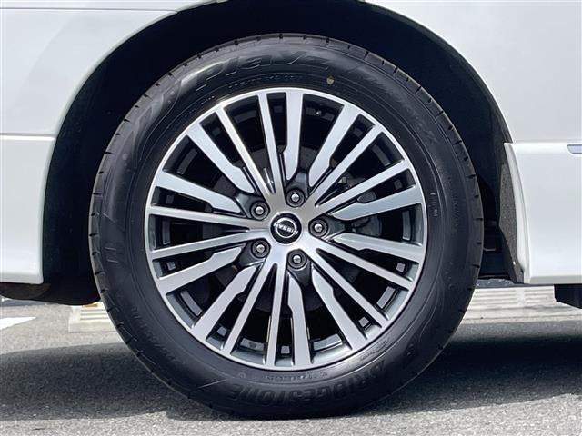Nissan ELGRAND 2024 7594502-4