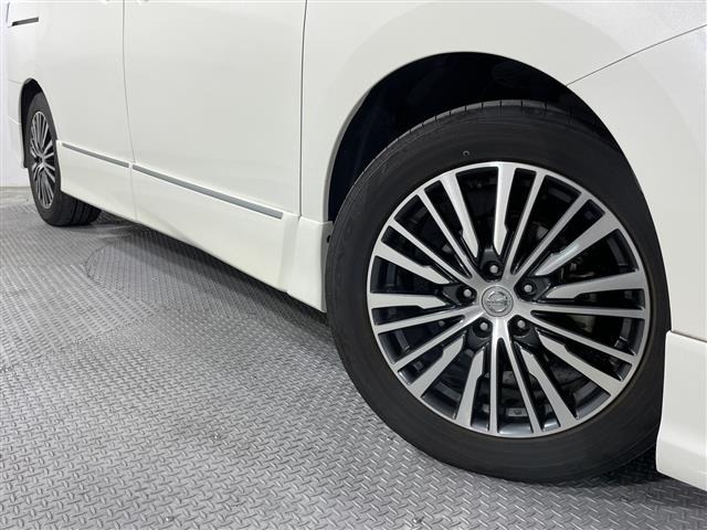 Nissan ELGRAND 2018 7594503-20
