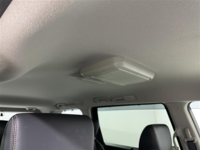 Nissan ELGRAND 2018 7594503-22