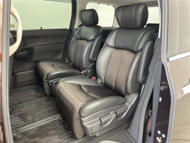 Nissan ELGRAND 2017 7594505-22
