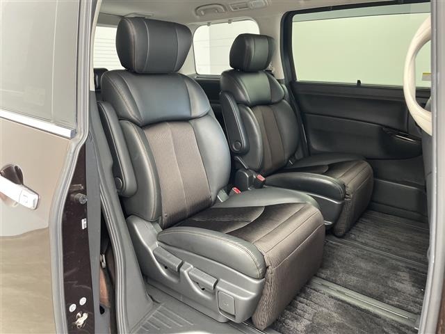 Nissan ELGRAND 2017 7594505-7